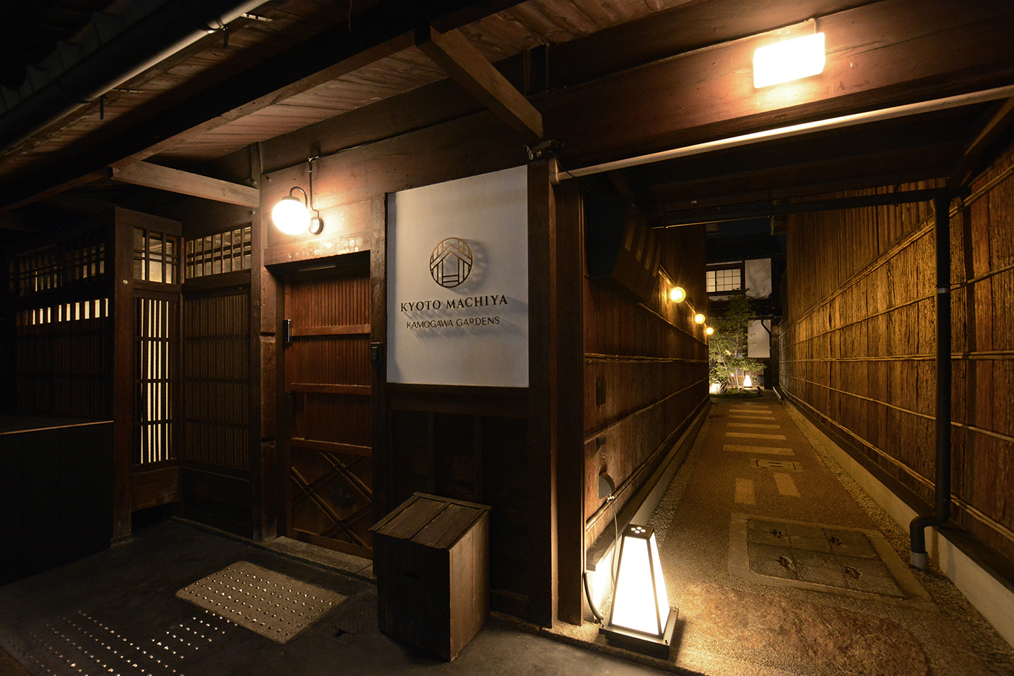 KYOTO MACHIYA _ Kamogawa Garden